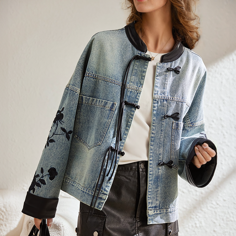Valenzora | Jeansjacke mit Vintage-Blumenmuster