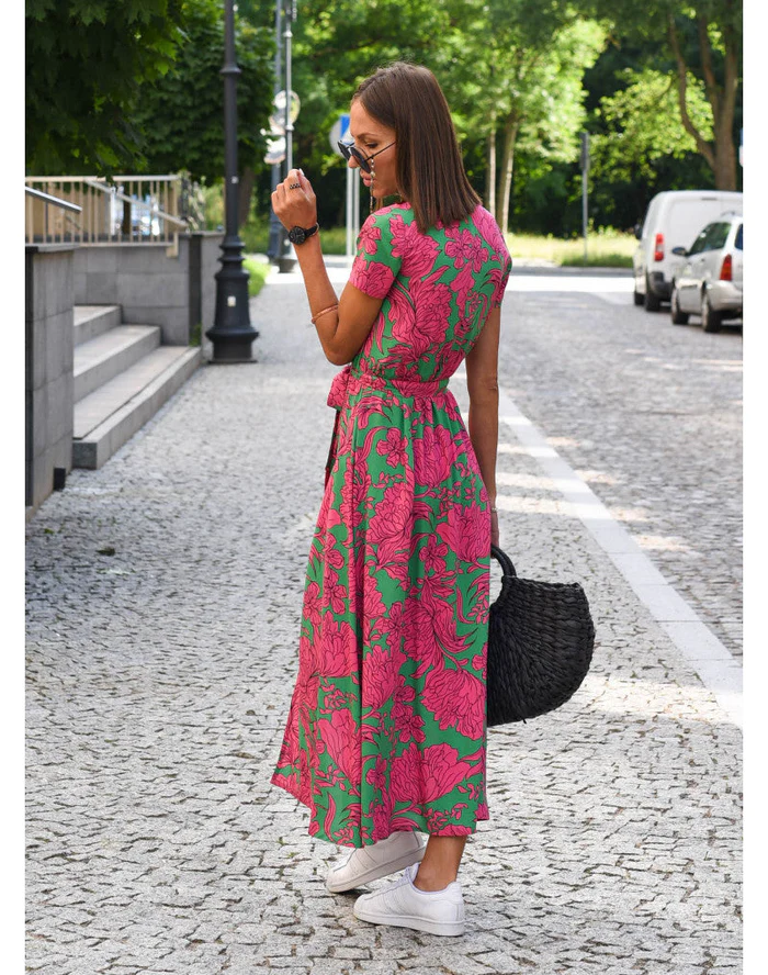 Polka dot maxi dress – Airy dress with V-neck, tie belt & slit