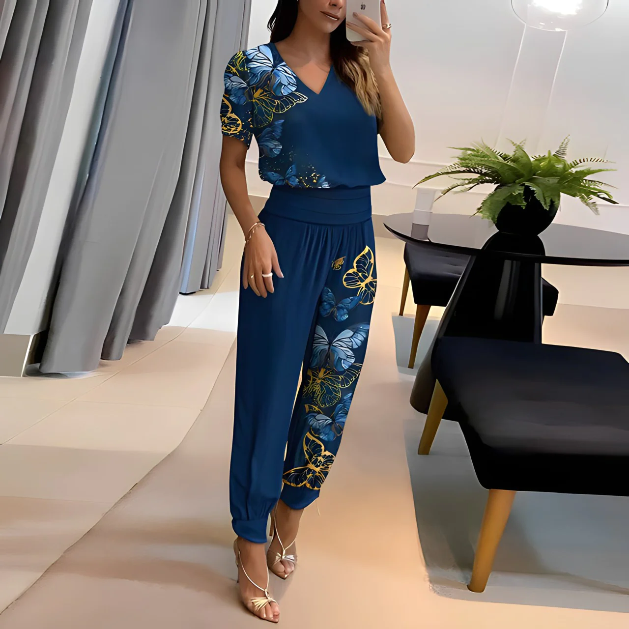 Valenzora | Elegant blouse and trousers set for women | Stylish and comfortable outfit