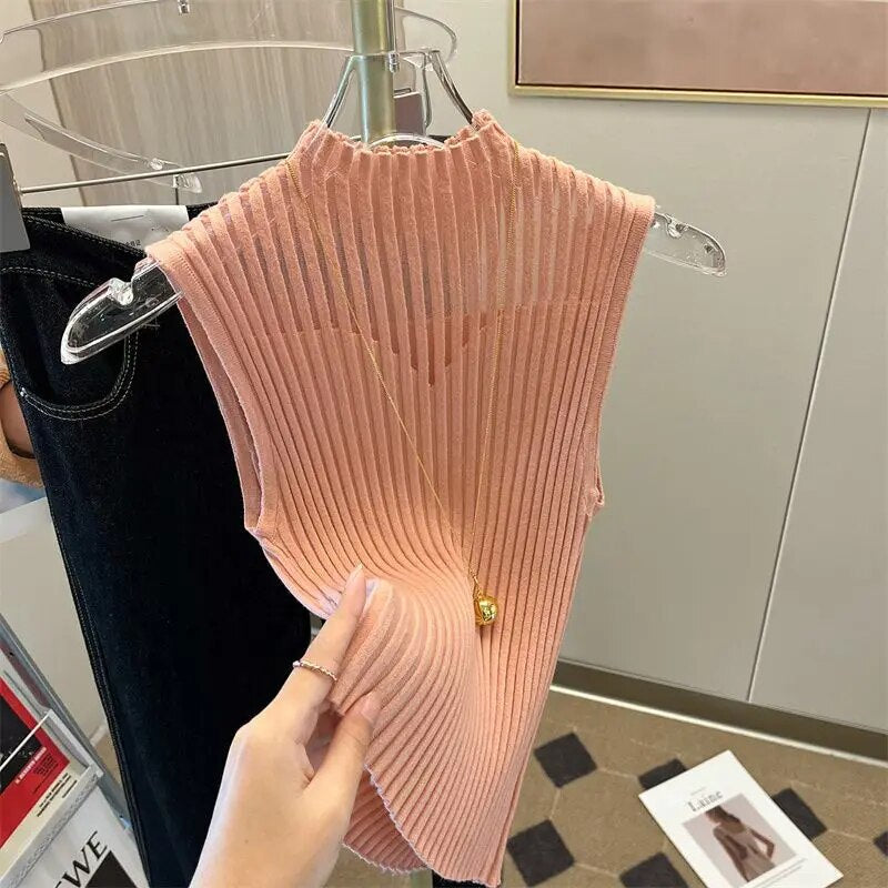 Valenzora - Tank with high collar