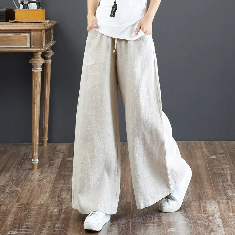 Valenzora | Versatile linen trousers for women in plus sizes