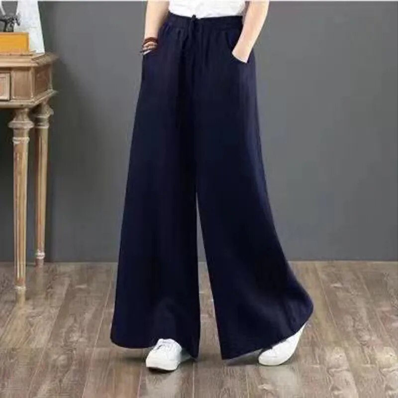 Valenzora | Versatile linen trousers for women in plus sizes