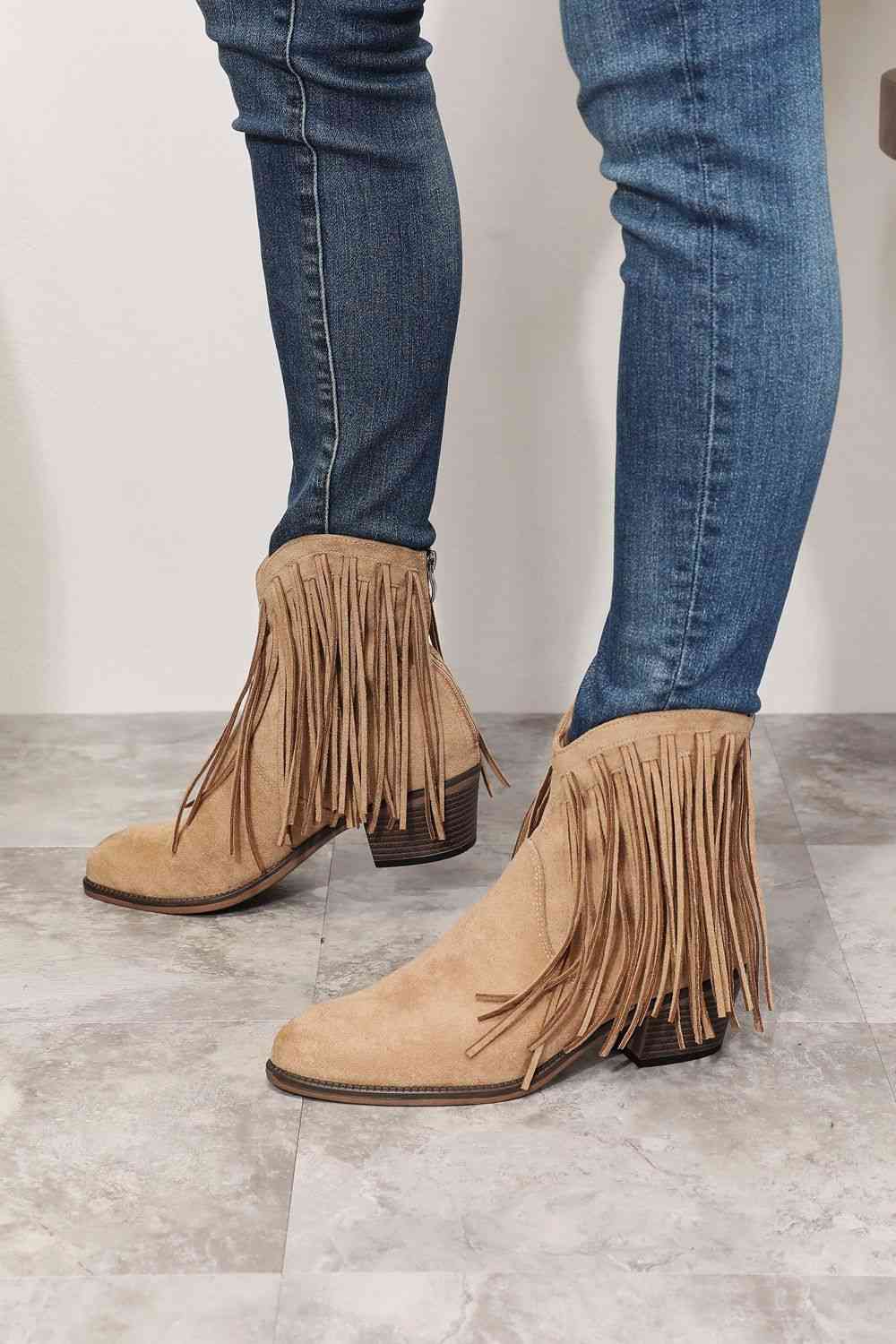 Valenzora | Legend women's fringe cowboy western ankle boots