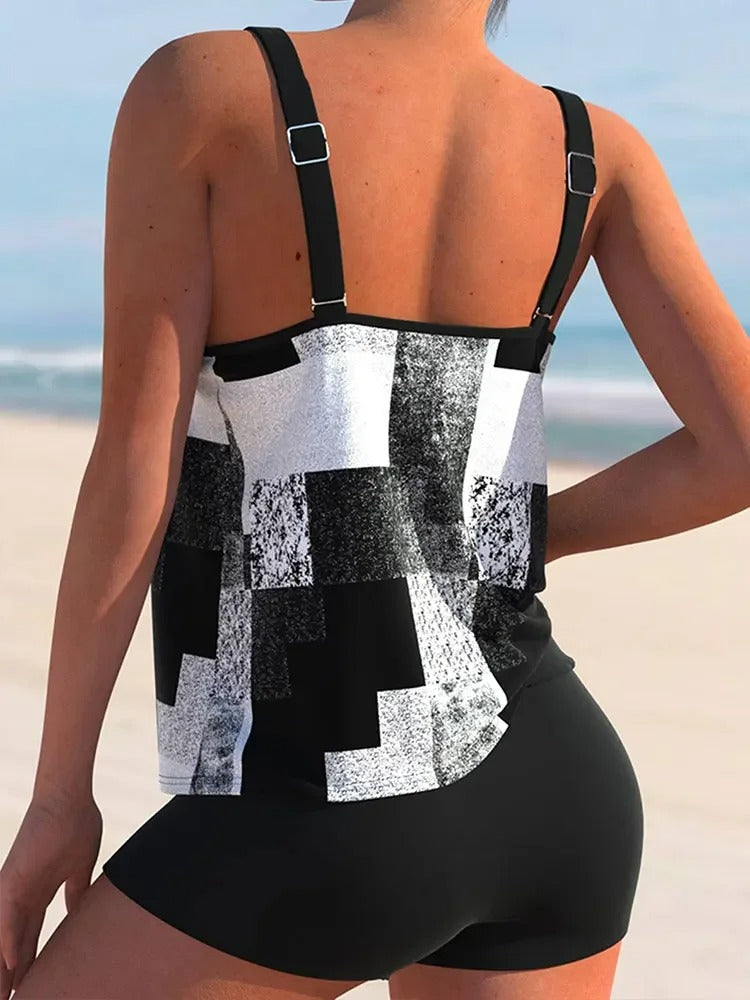 Valenzora Tankini with double straps and geometric print
