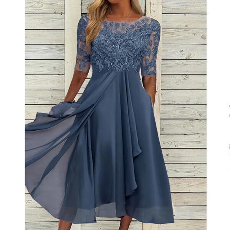 Valenzora | Elegantes Spitzenkleid
