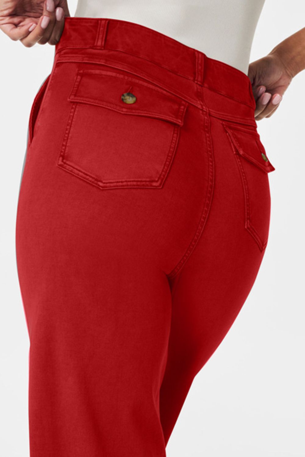 Valenzora | High-Waist Jeans mit Taschen: Klassisch, elegant und vielseitig