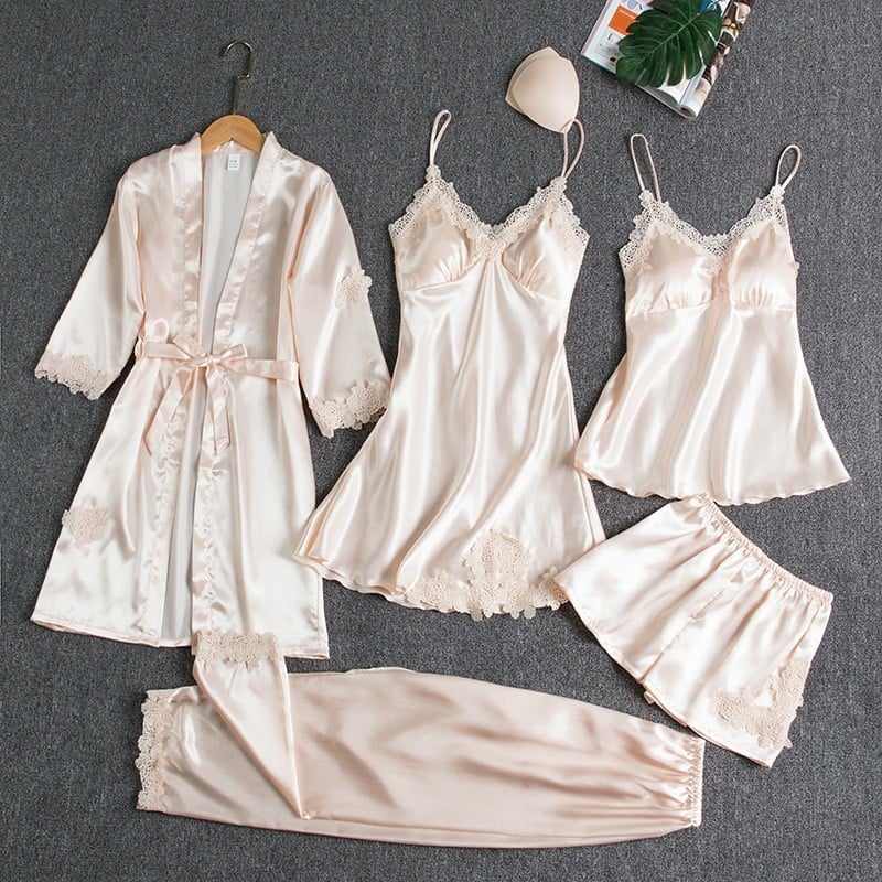 Valenzora | Luxuriöses Satin-Nachtwäsche-Set