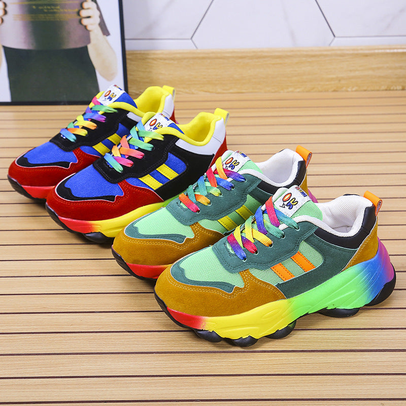 Bunte, stylische und bequeme Sneaker