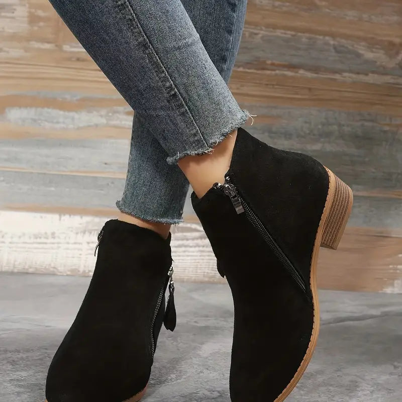 Valenzora | Stylish vegan leather ankle boots