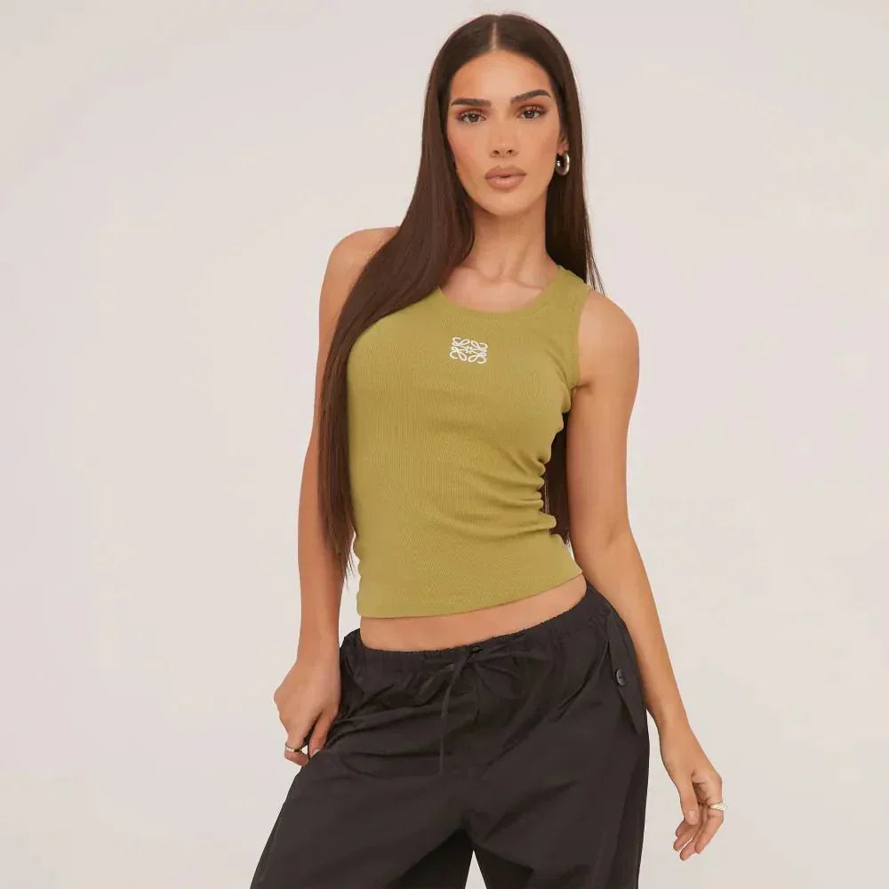 Valenzora | Ribbed tank top with delicate embroidery