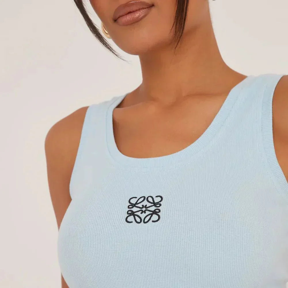 Valenzora | Ribbed tank top with delicate embroidery