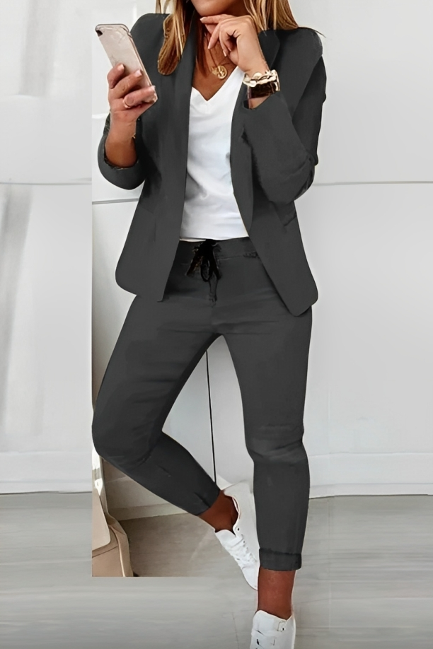 Valenzora - Casual and fashionable suit set
