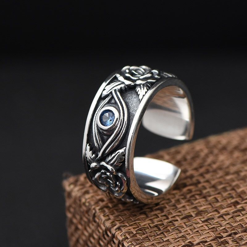 Valenzora | Lucky Ring Eye of Horus