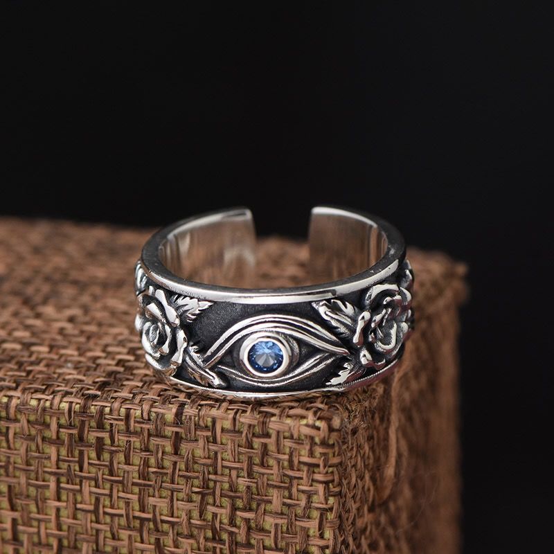 Valenzora | Lucky Ring Eye of Horus