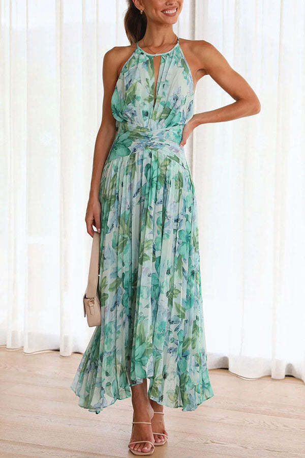 Dress with floral charm