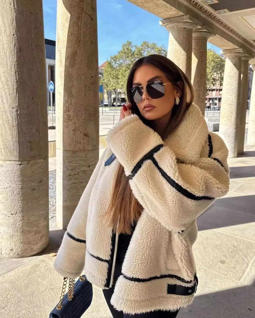 Valenzora | Weiche, warme Teddyjacke