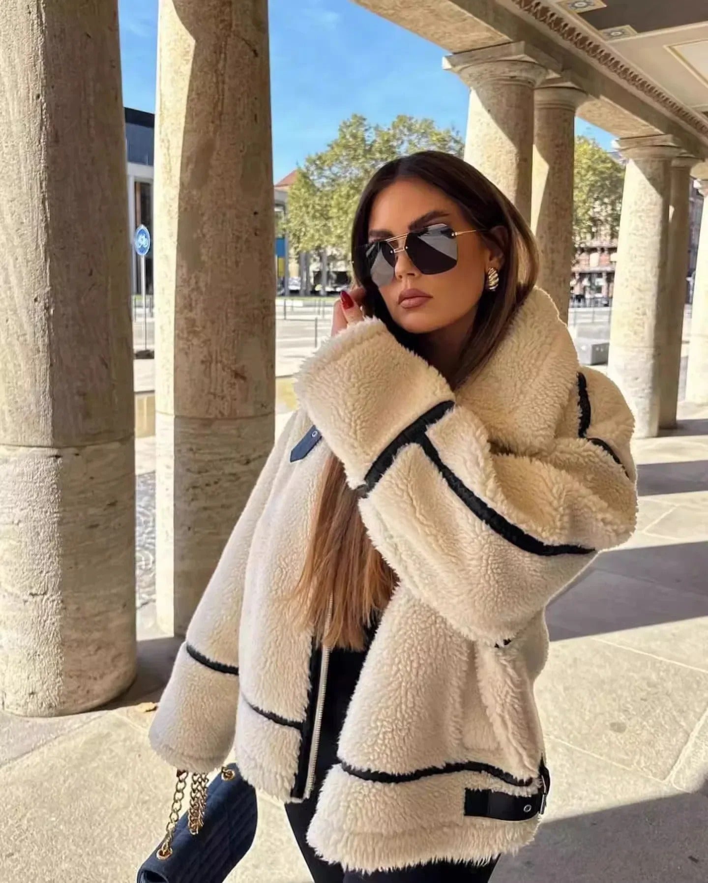 Valenzora | Weiche, warme Teddyjacke