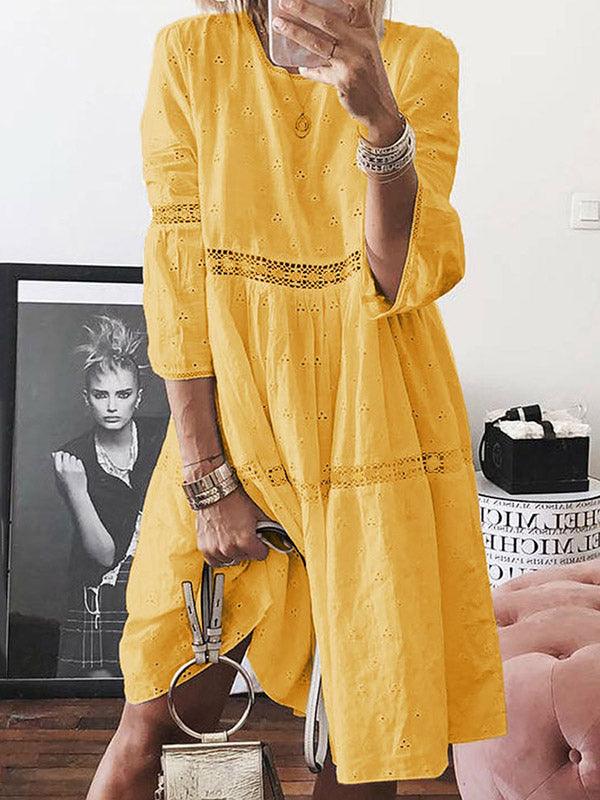 Valenzora | Midi dress with round neck