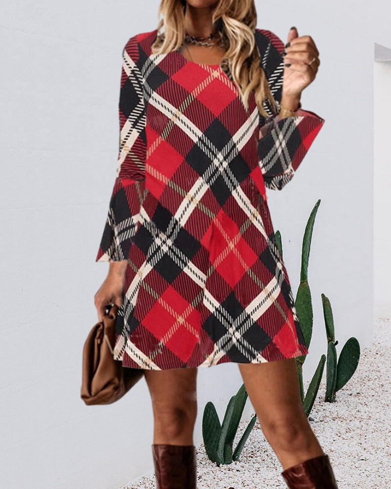 Valenzora | Festive Fun Checkered Casual Dress