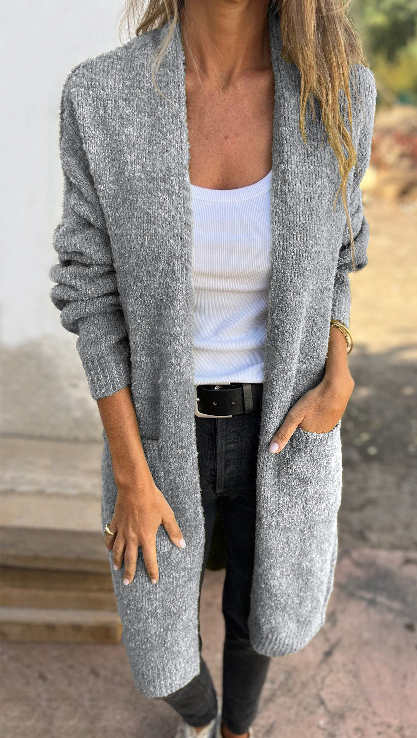 Valenzora | Leichte Strickjacke für Damen. Die perfekte Kombination aus Stil und Komfort.