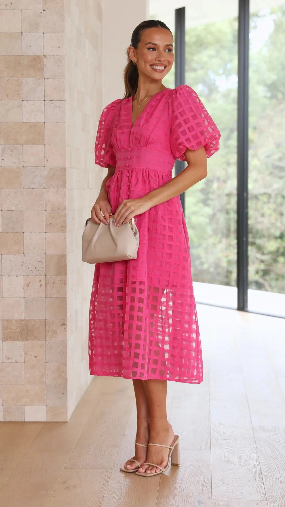 Valenzora | Midi dress with puff sleeves