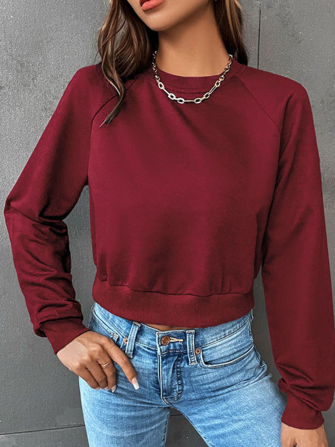 Valenzora | Stylischer kurzer Winter-Streetwear-Pullover für Damen