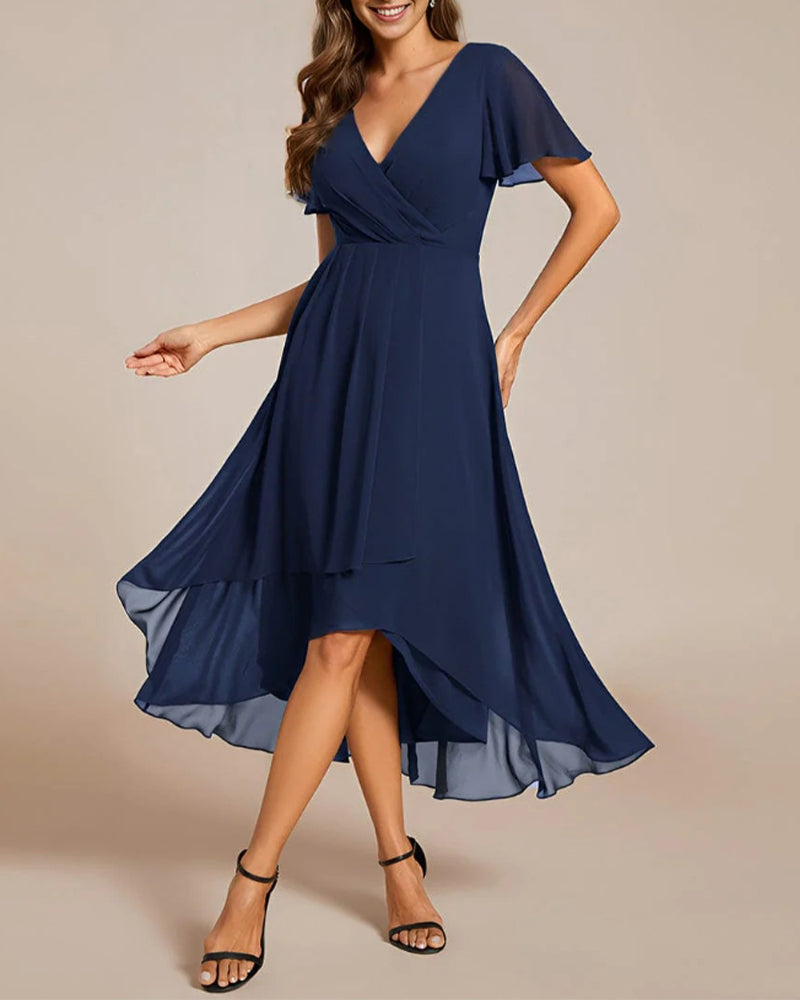 Valenzora | Dress with V-neck and ruffled sleeves