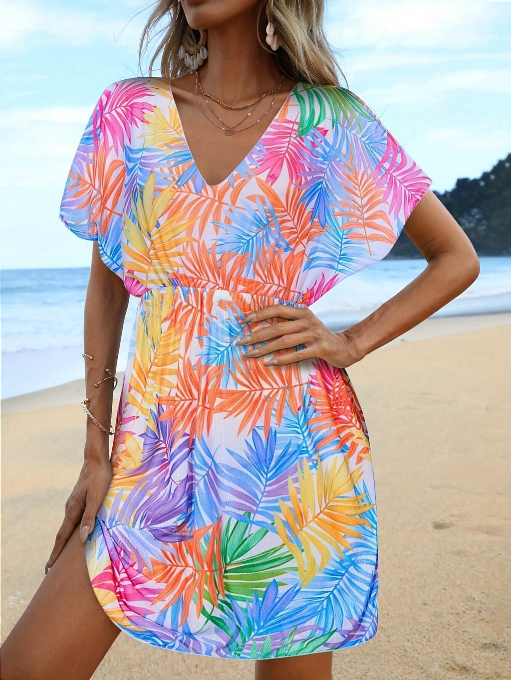 Valenzora | Bohemian beach dress with porcelain mini print and V-neck
