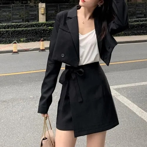 Valenzora | Fashionable Short Blazer