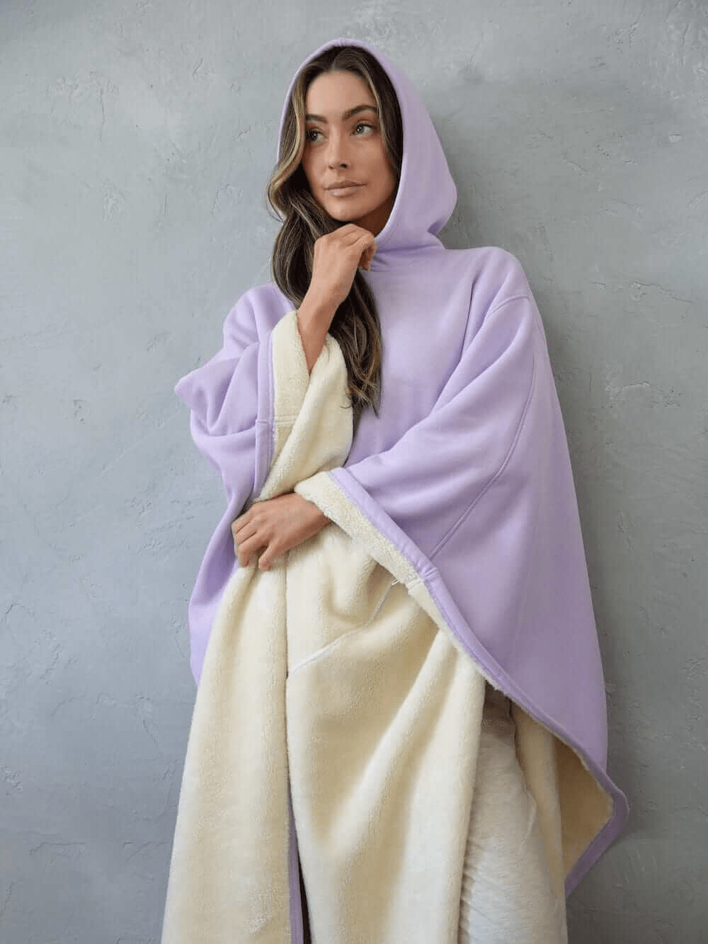 Valenzora | Oversized Warm & Cozy Blanket Hoodie for Everyday Use
