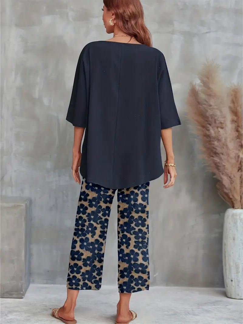 Valenzora | Uni-T-Shirt mit weiten Beinen und Rundhalsausschnitt mit Blumenmuster