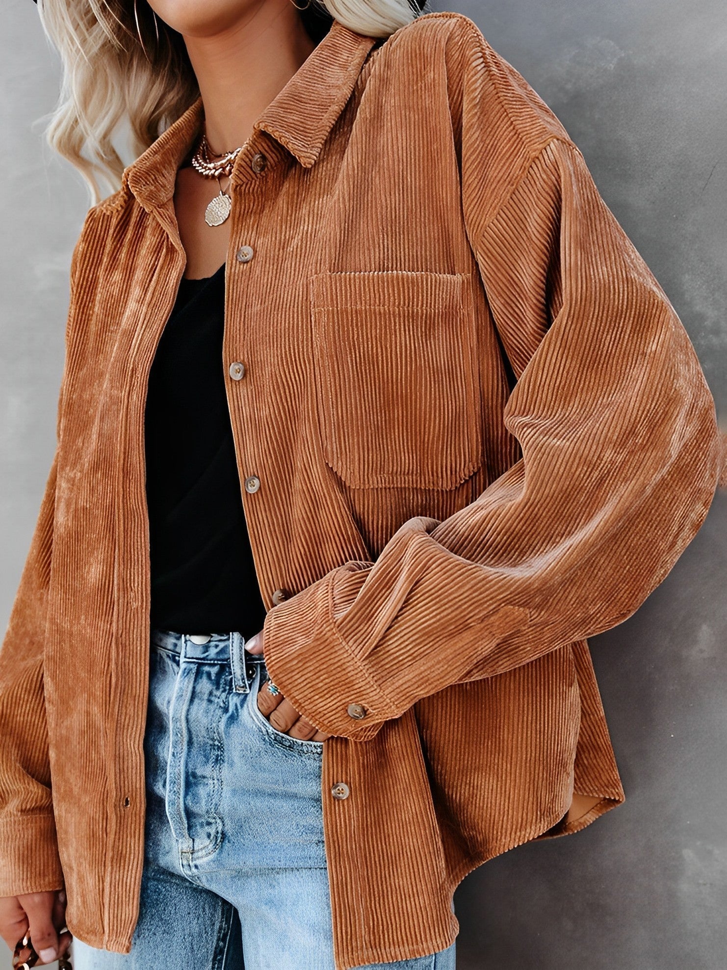 Valenzora | Classic corduroy blouson