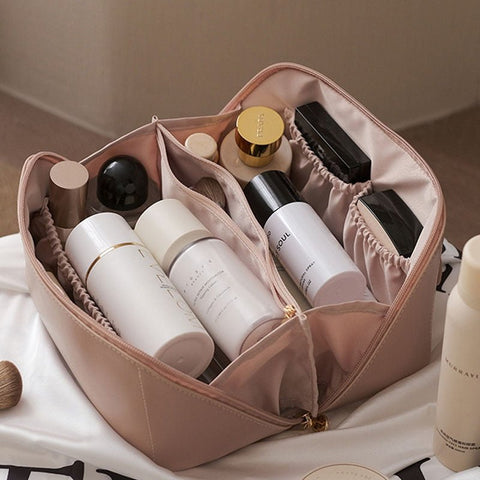 Valenzora - Luxury cosmetic bag
