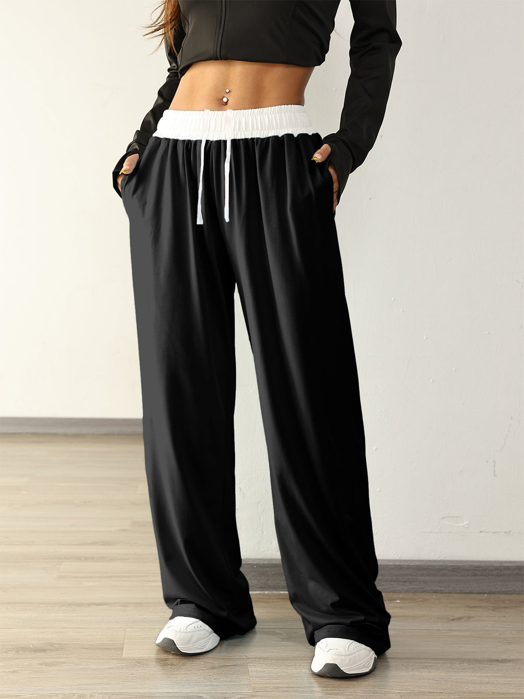 Valenzora | High Stretch Color Combination Tracksuit Bottoms with Pockets