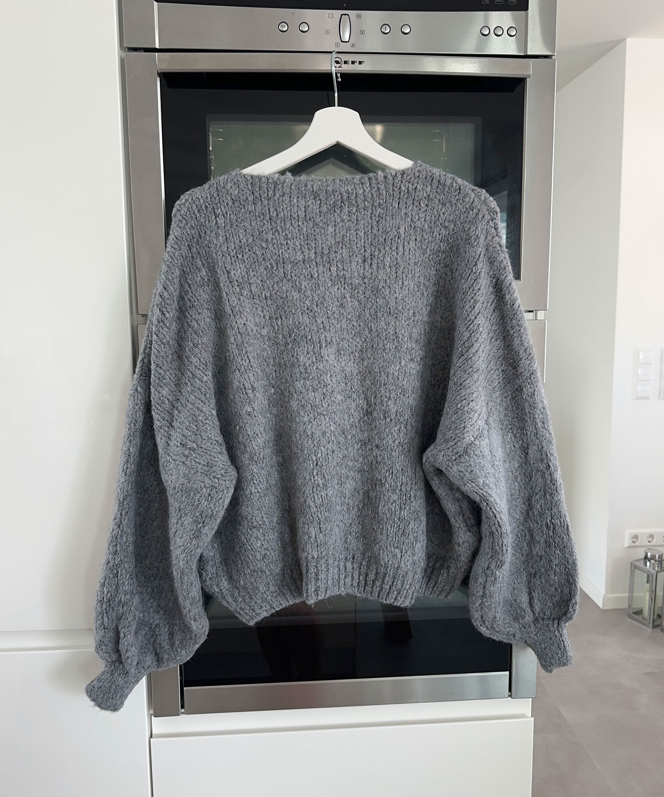 Valenzora Fia Dark Grey