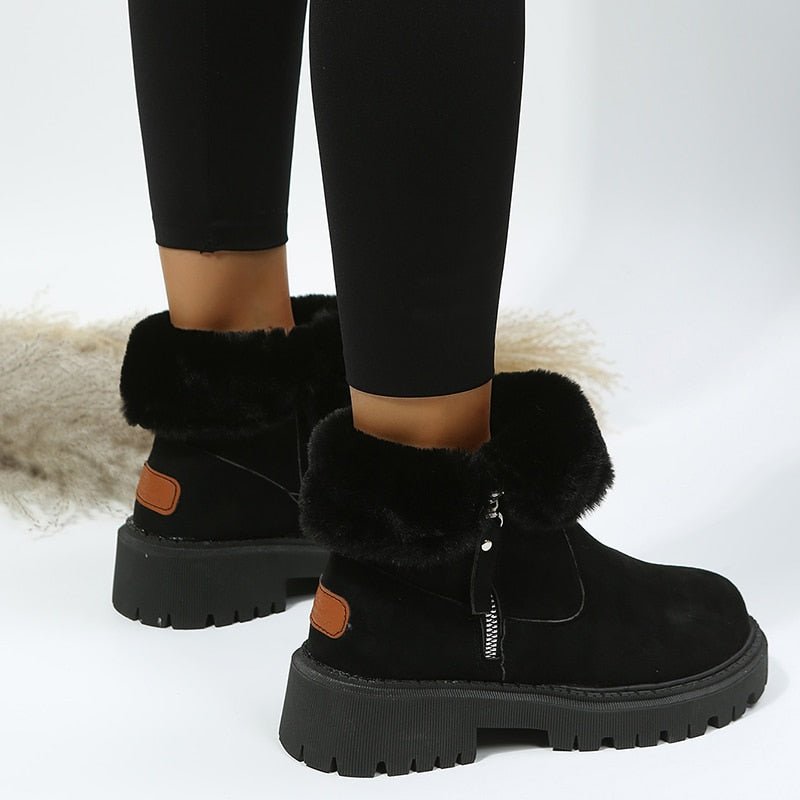 Valenzora | Women's ankle boots - lined suede boots with zipper and fur collar