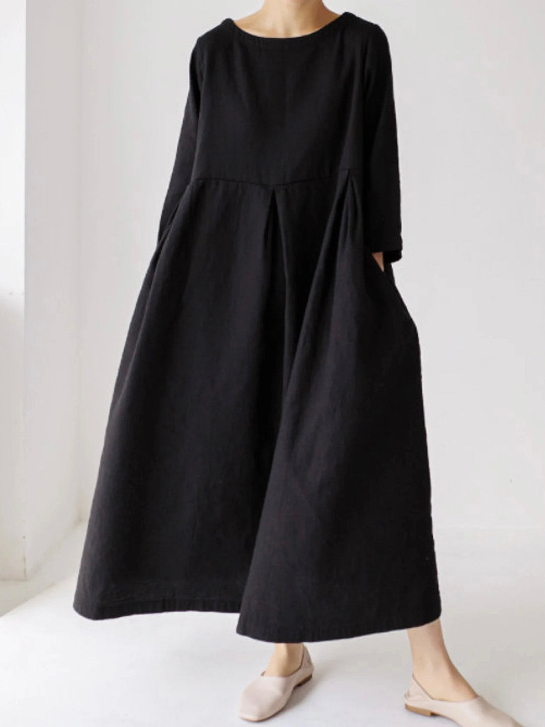 Valenzora | Loose linen dress with side pockets