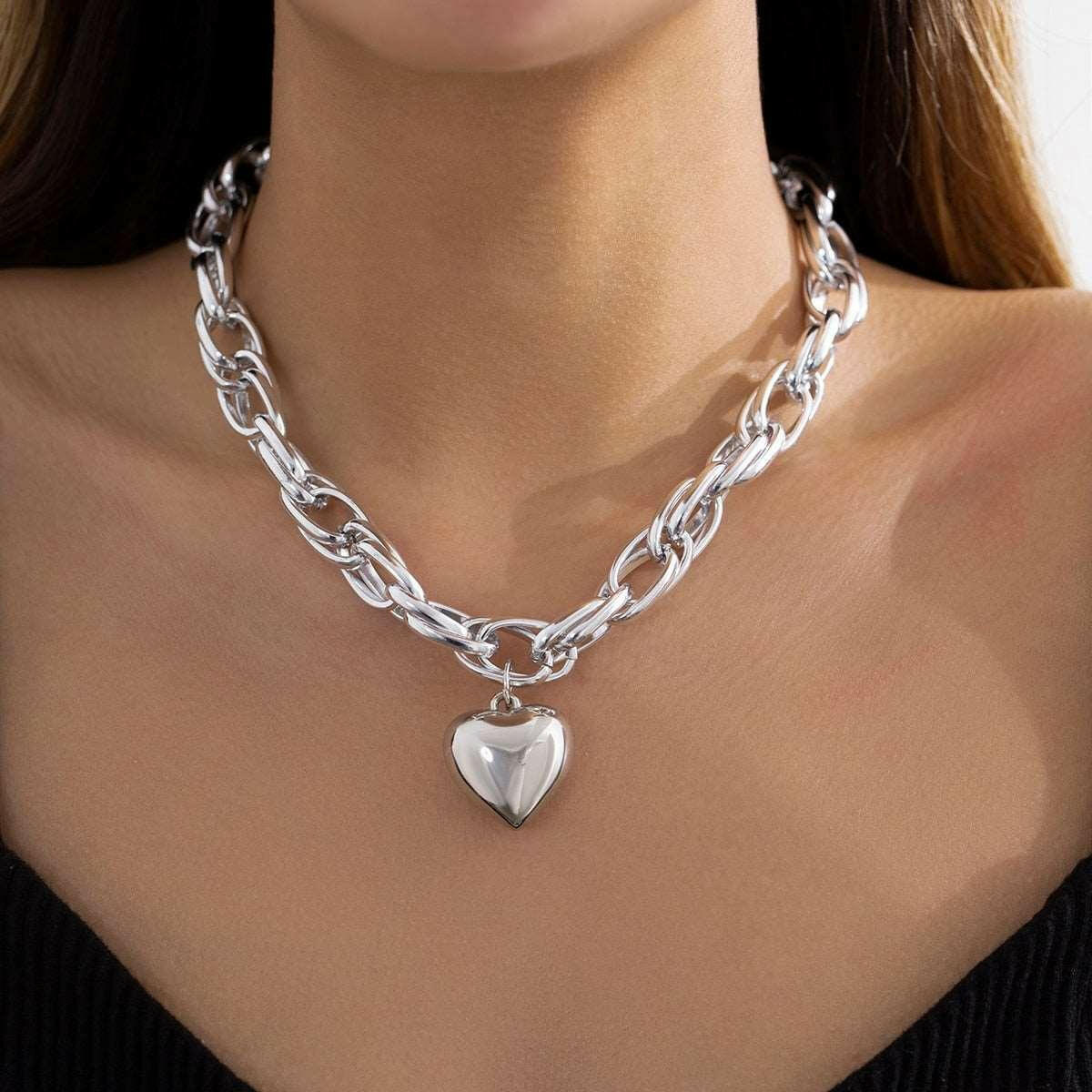 Valenzora | Golden Heart Pendant Necklace Timeless Elegance with a Modern Twist