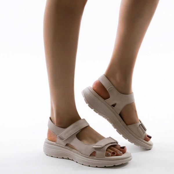 Valenzora | Casual sandals with strap closure