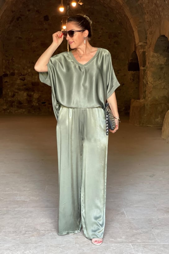 Valenzora | V-neck 2-piece set
