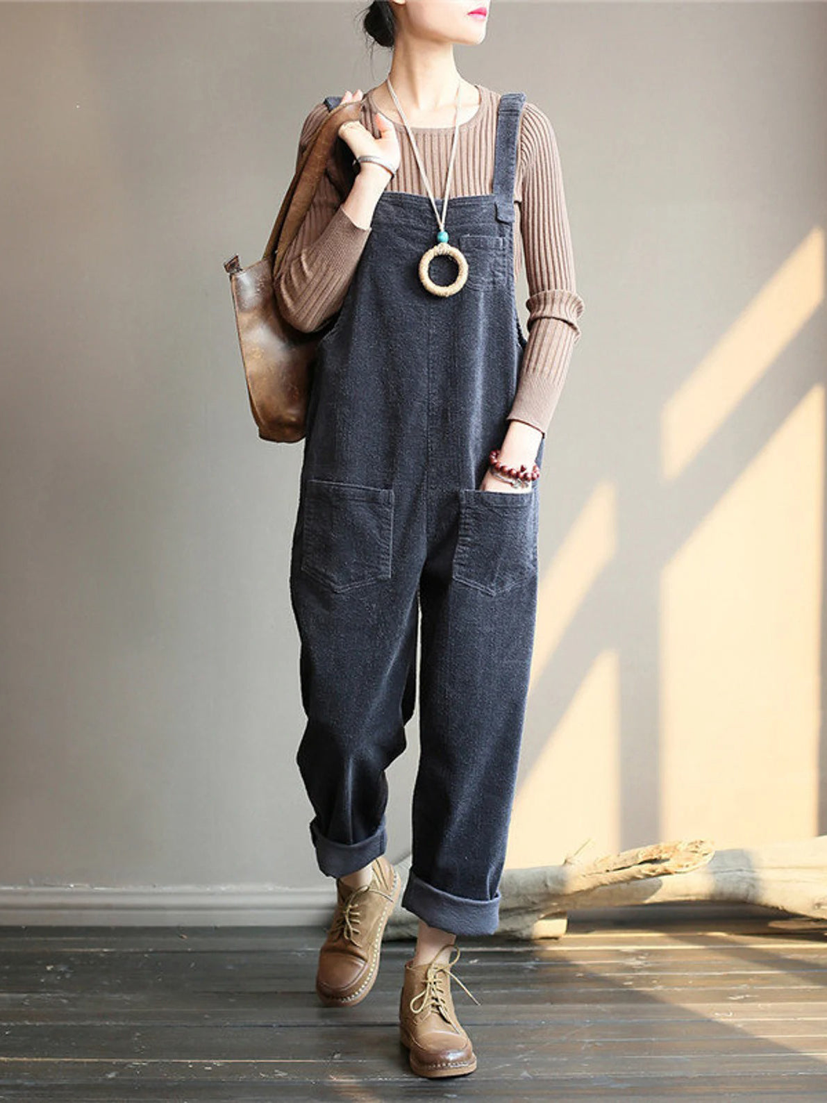 Valenzora | VELVET OVERALL WITH WIDE LEG