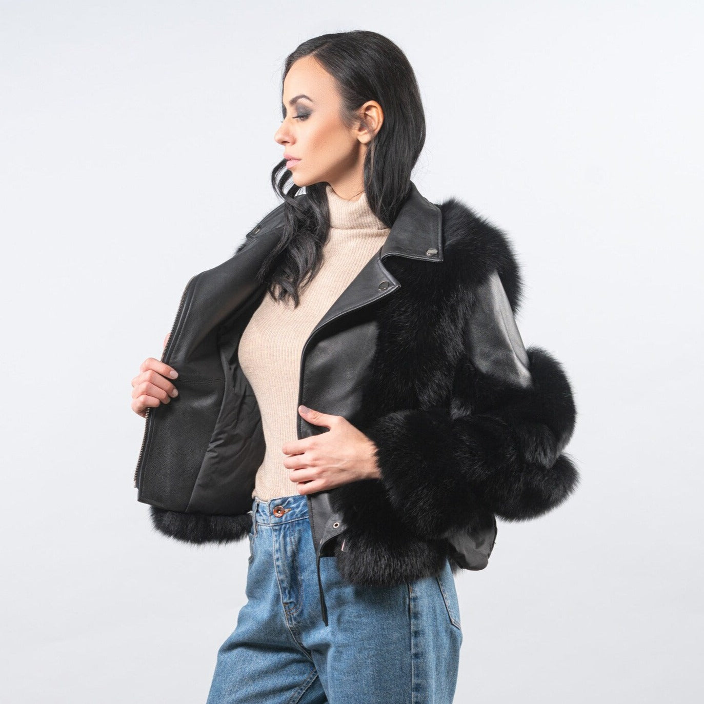Valenzora | Luxurious fluffy winter jacket for women - 2026 Style