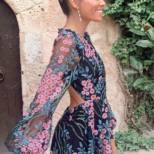 Valenzora | Vintage geblümtes rückenfreies Maxikleid