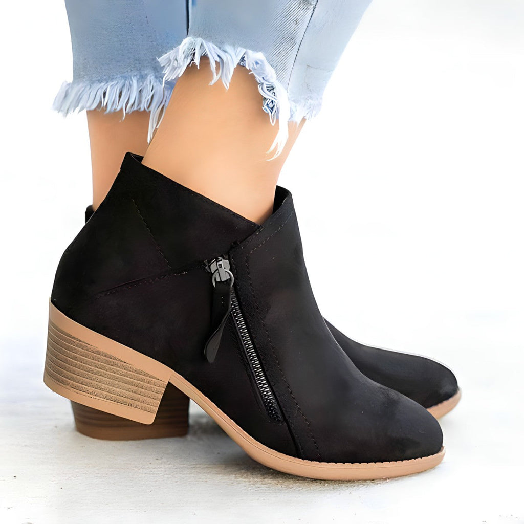 Valenzora – Elegante Wildlederstiefel