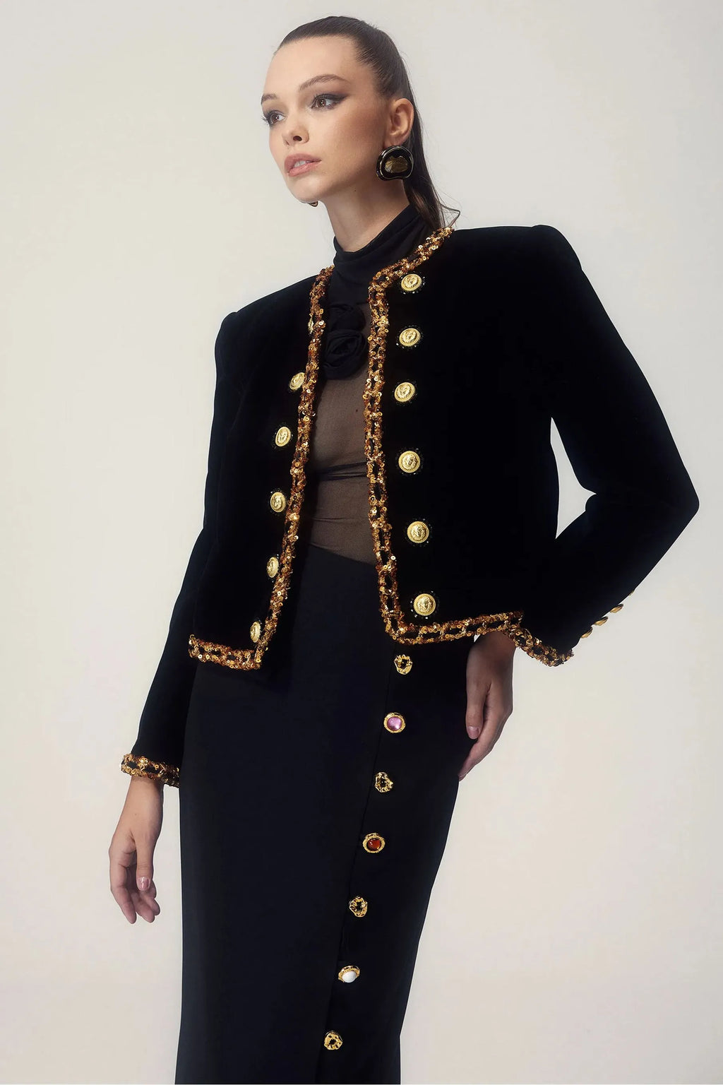 Valenzora – Elegante Jacke mit Knöpfen