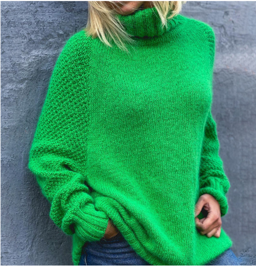 Valenzora | Oversized roll-neck knit sweater for women