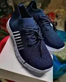 Ergonomic sneakers