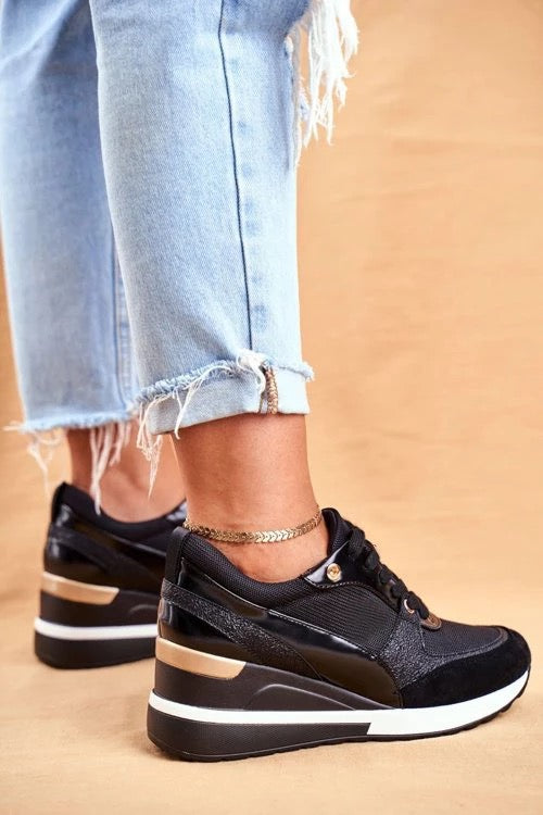 Valenzora | Elegant Sneakers