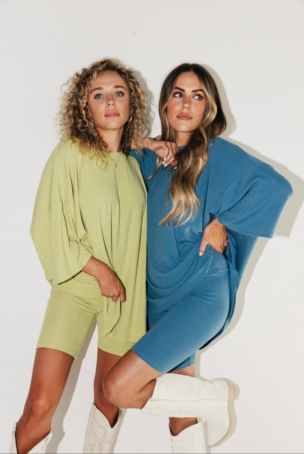 Valenzora | Damen Lounge-Set mit Oversized T-Shirt und Biker-Shorts