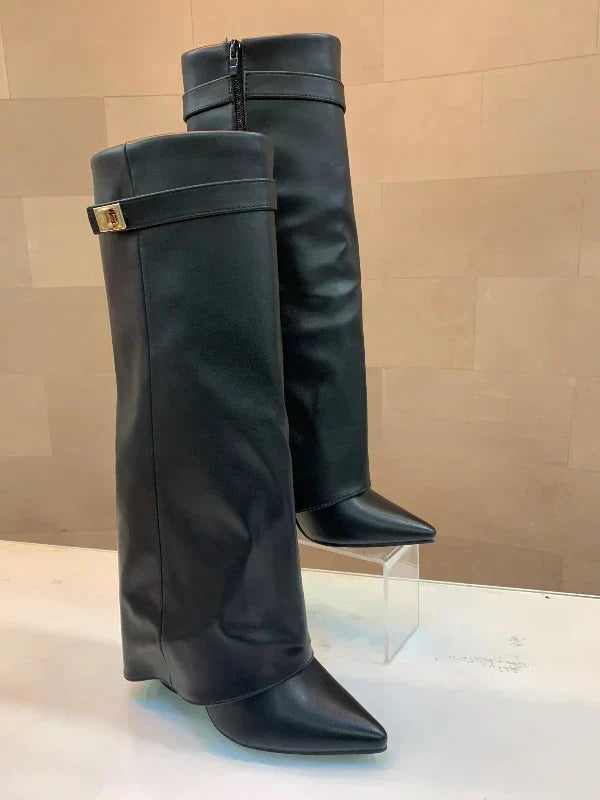 Valenzora | Shark Boots